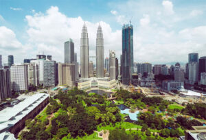 Exploring the Sky Avenue Complex and Genting Cable Car Tickets