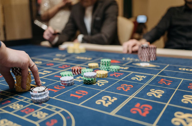 5 Casino Games You Should Master First