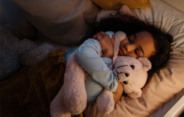 How The Clocks Changing Can Affect Children’s Sleep + What You Can Do About It