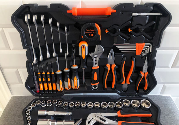 For a man who loves DIY and tools, you cannot go wrong with this amazing 256pc Premium Tool & Socket Set from VonHaus which pretty much contains everything you might need for most home-maintenance jobs, car repair task, DIY projects, furniture assembly sessions… With this handy set, the recipient will be well-equipped to tackle anything! 
The set includes a variety of wrenches, pliers, sockets, screwdrivers, bars, bits, and lots of other tools and accessories needed for DIY jobs. 
256pc Premium Tool & Socket Set