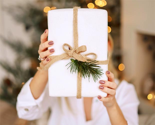 Christmas Gifts for Her – 2023 Ladies Gift Guide