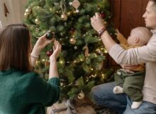 Pump in Style: How to Prepare for Christmas Celebrations with a New Baby