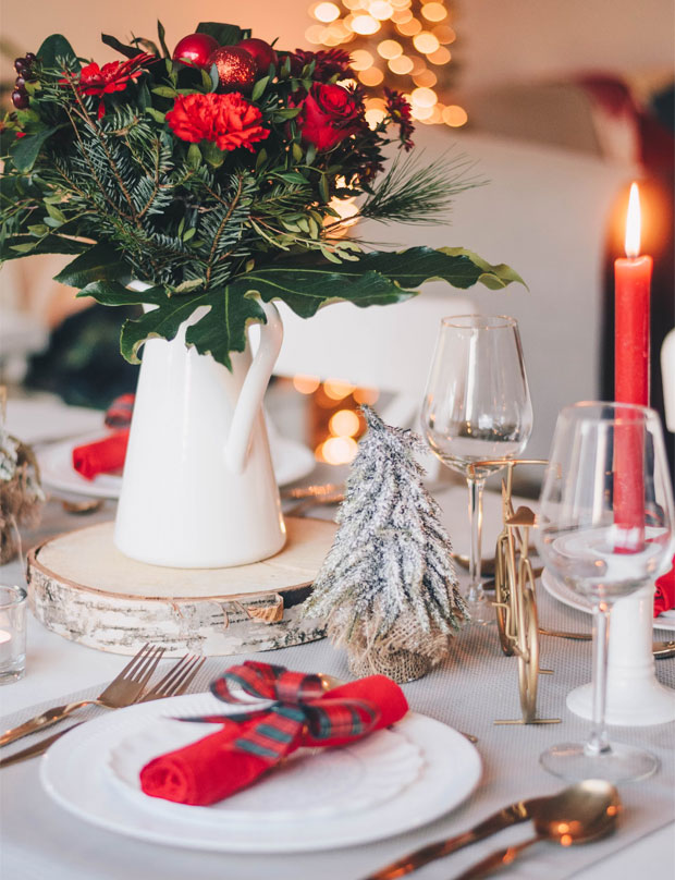 Sustainable Styling Ideas for a Festive Christmas Table Setting
