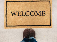 Welcoming Spaces Selecting the Perfect Entrance Mat for Your Home