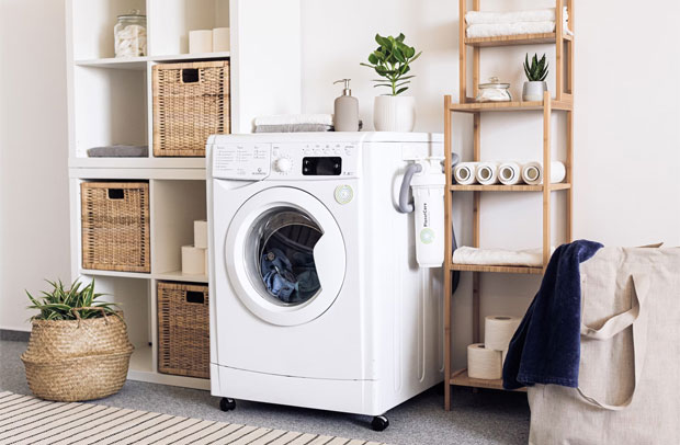 How to Stop Washing Machine Smelling (and Prevent Mould too!)