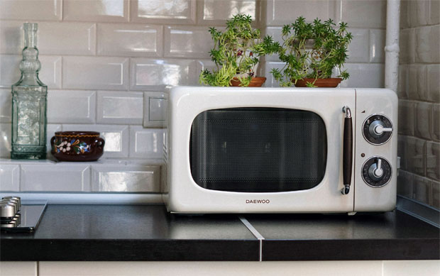 The number 1 hack to keep your microwave smelling fresh