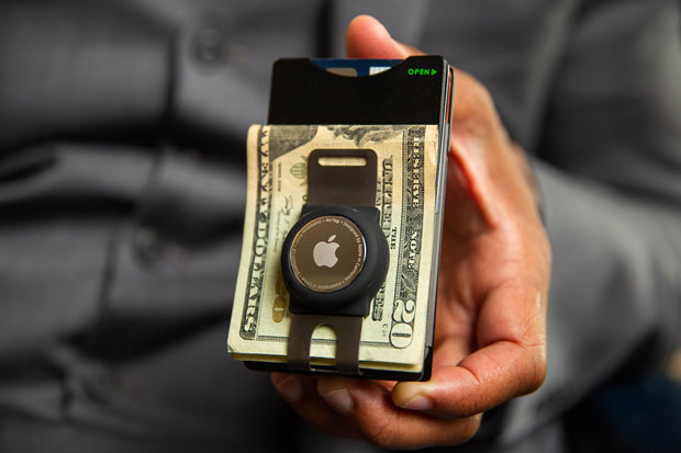 The Rise of Minimalist Wallets: Understanding the New Trend