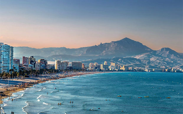 How to Get Around & Things to do in Alicante