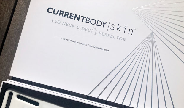 CurrentBody LED Neck & Décolletage Mask Review