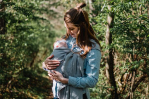 Navigating the Fourth Trimester: Holistic Self-Care for New Mums