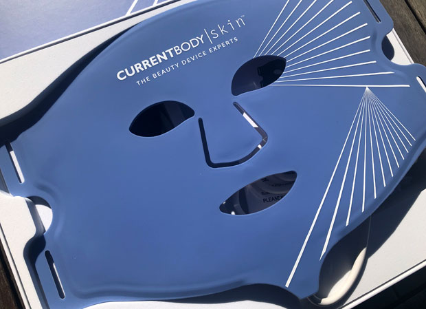 New CurrentBody Anti-Blemish LED Light Therapy Face Mask Review