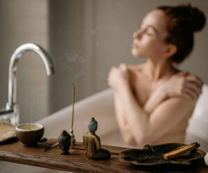 Creating a Relaxing Home Environment: Aromatherapy and Wellness Tips for Busy Mums
