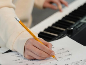 Screen-Free Entertainment: How to Get Kids Excited About Music