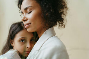 Silent Struggles: 5 Signs Your Child is Affected by Divorce