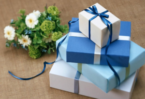 Being The Tardy Giver Best Last-Minute Gifts That Seem Thoughtful