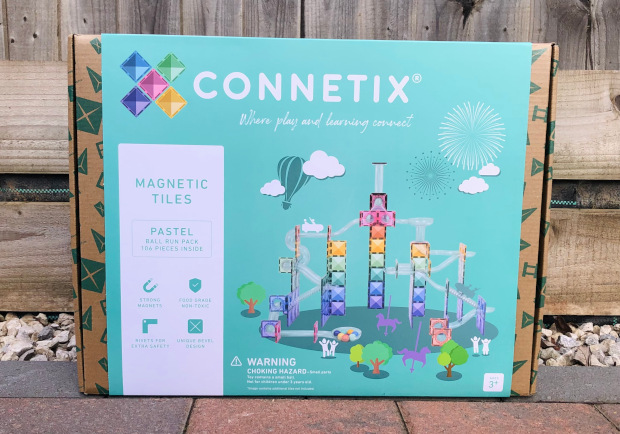Easter Fun with CONNETIX Tiles